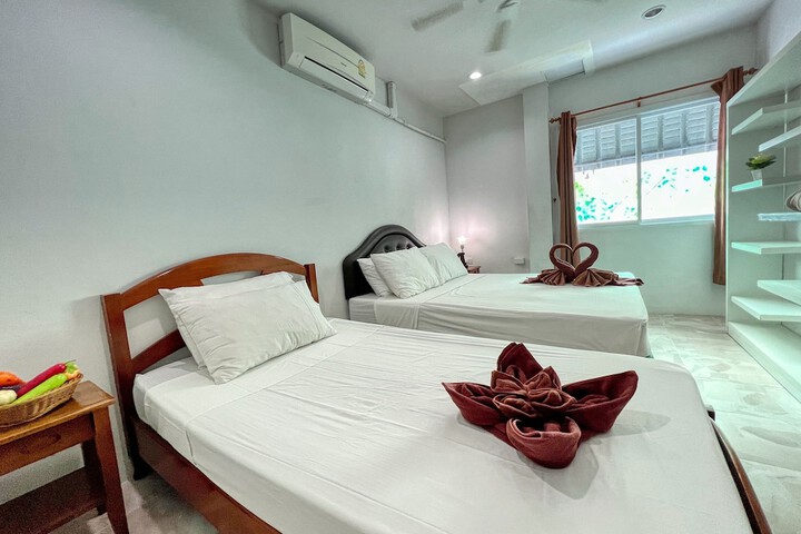 Room 28 of 139