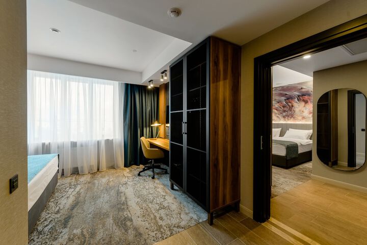 Room 60 of 87