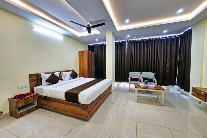 Shree Sai Inn near KR Puram Bus Stop