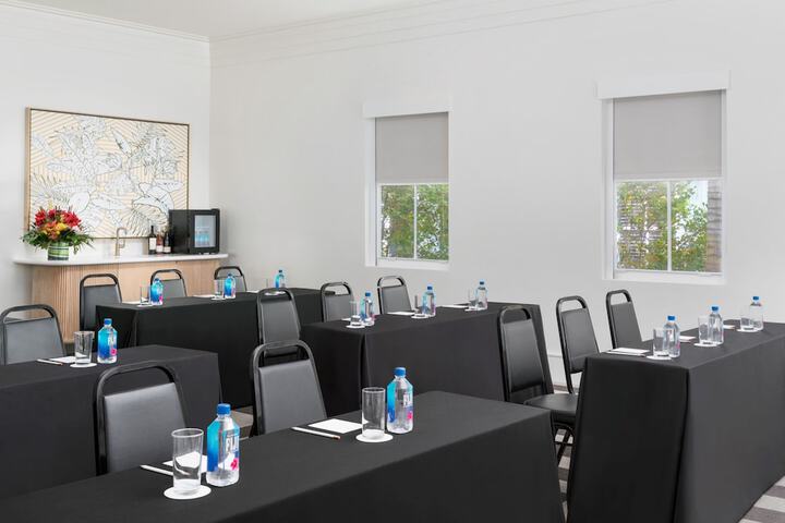 Meeting facility