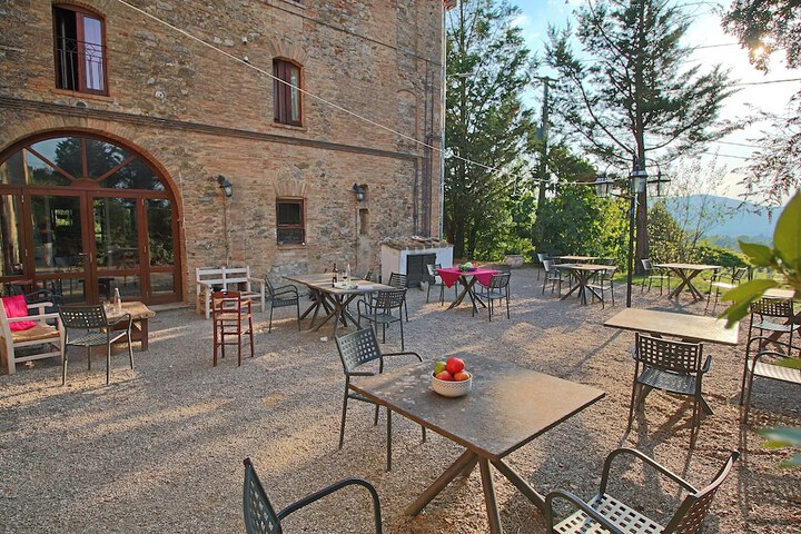 Terrace/Patio 41 of 131