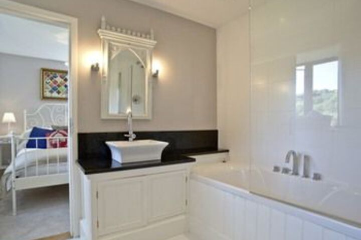 Room 15 of 41