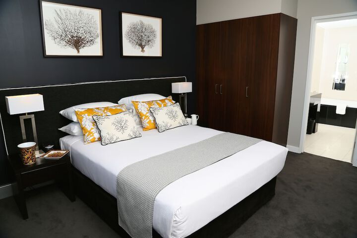 Room 8 of 42