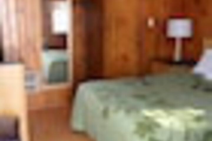 Room 113 of 345