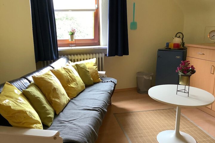 Room 25 of 60