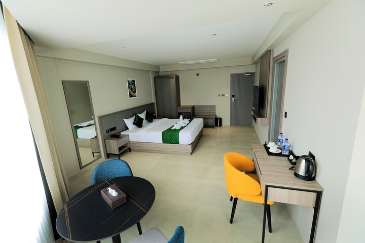 Room 19 of 40