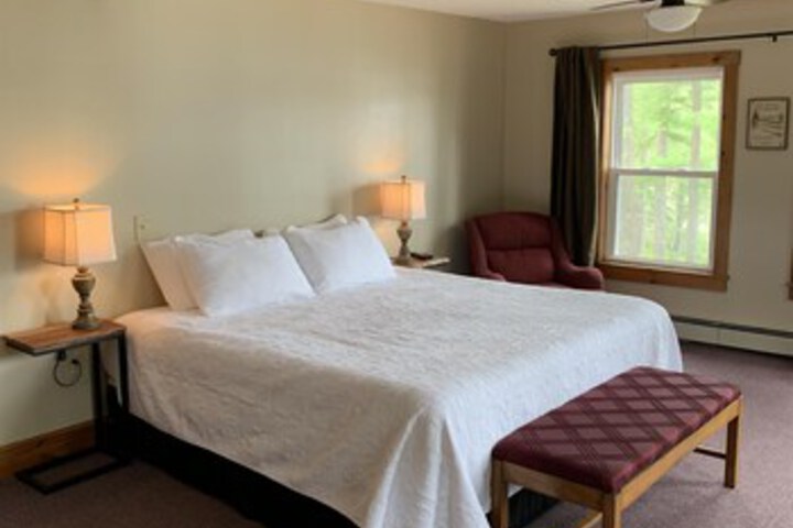 Room 21 of 47