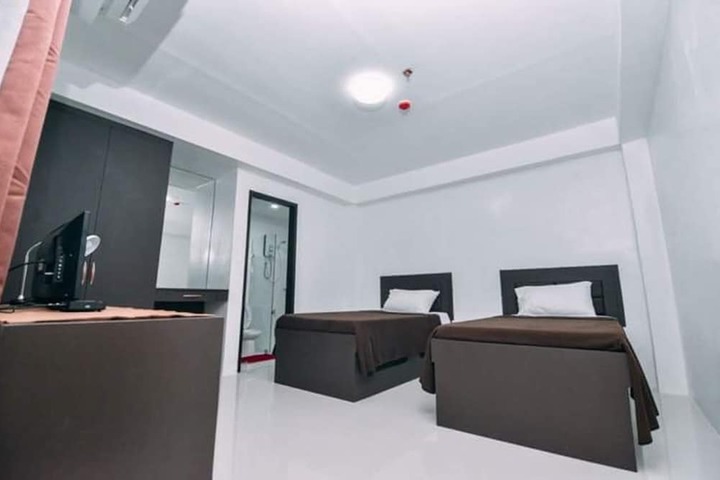 Room 15 of 47