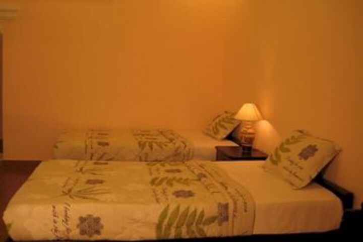 Room 40 of 94