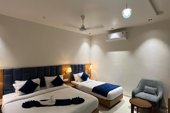 Room 7 of 21