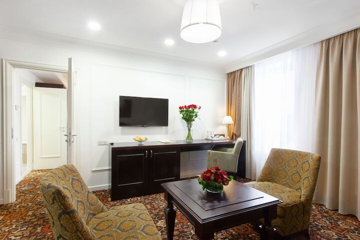 Room 16 of 46