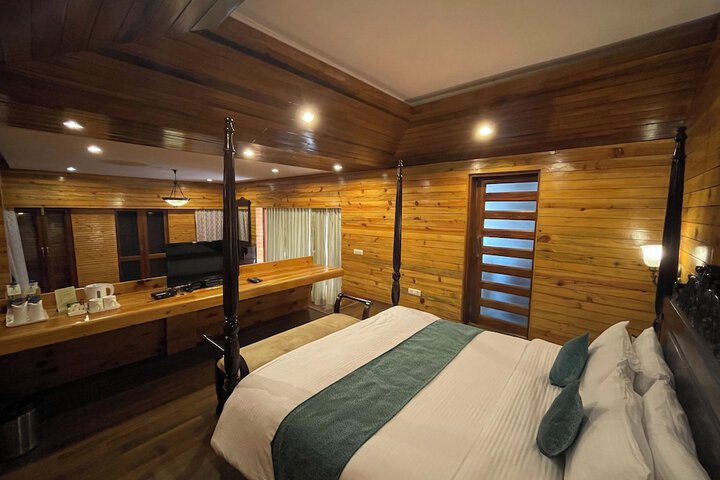 Room 21 of 76