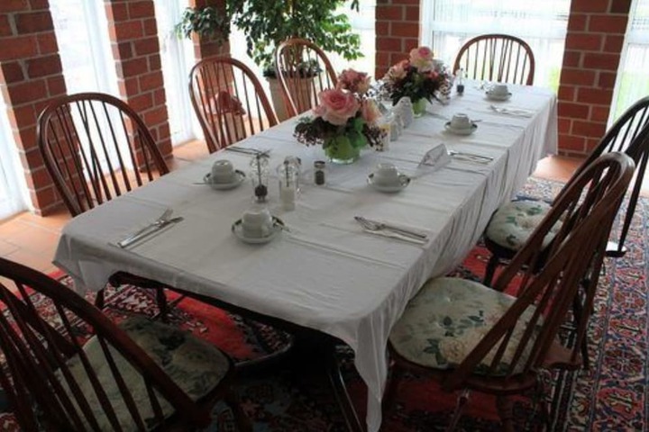 Breakfast/Coffee Service 78 of 113