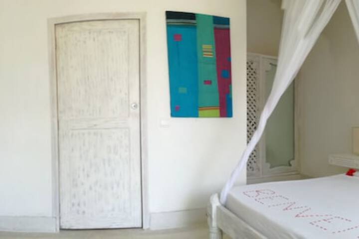 Room 20 of 141