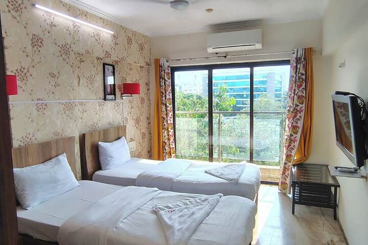 Room 18 of 29