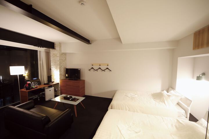 Room 4 of 59