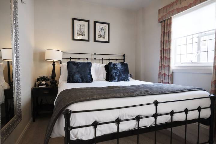 Room 43 of 116