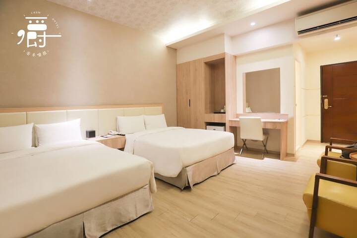 Room 6 of 59