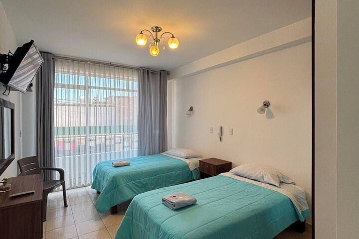 MAR AZUL - HOTEL EN PARACAS