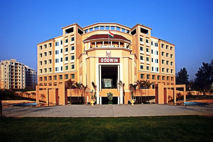 Hotel 39 of 40