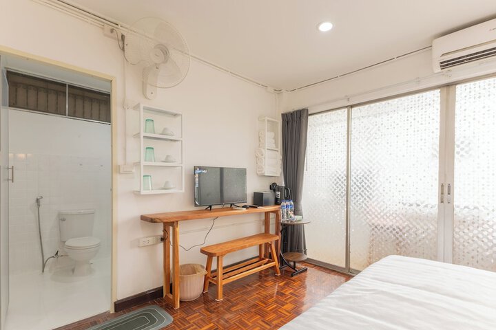 Room 44 of 47