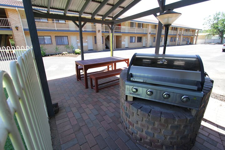 BBQ/picnic area