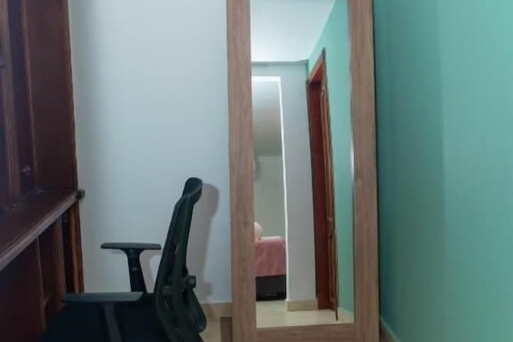Room 18 of 36