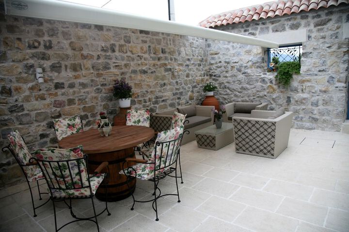 Terrace/Patio 67 of 71