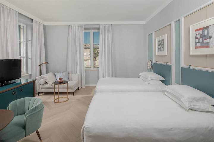 Room 21 of 67