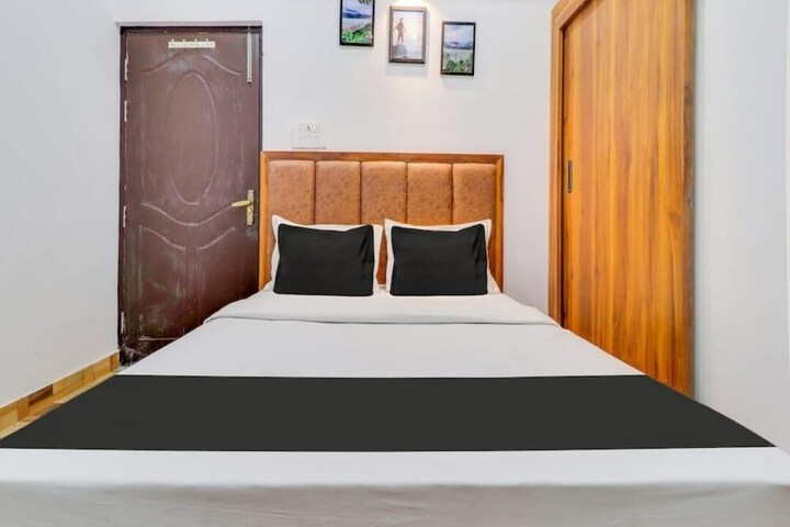 Room 7 of 19