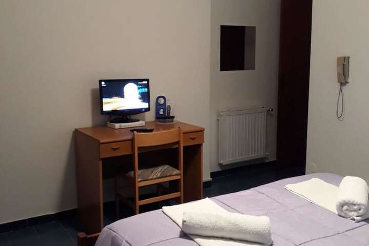 Room 6 of 41
