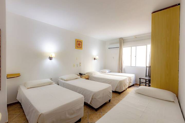 Room 44 of 104