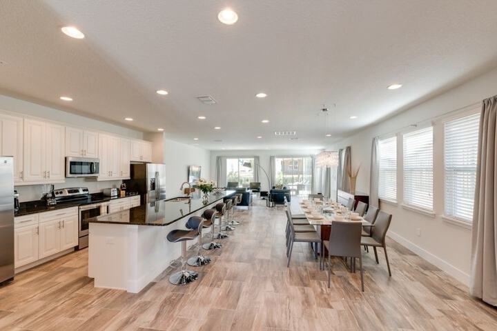 Hotel Interior 3 of 37