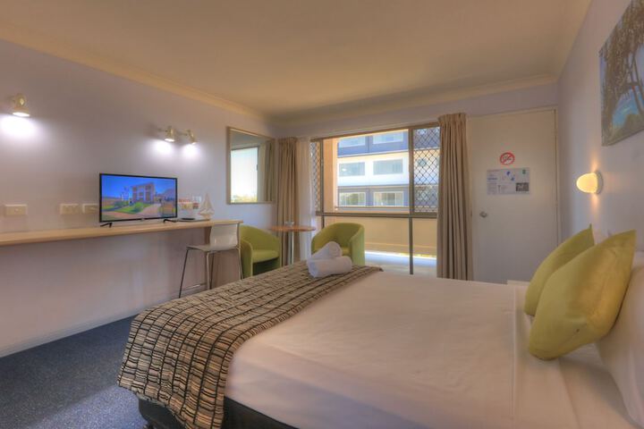 Room 16 of 41
