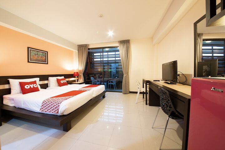 Room 9 of 30