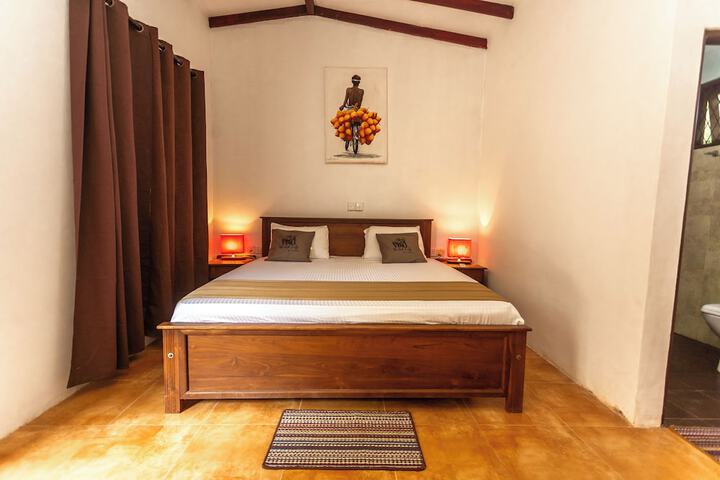 Room 15 of 35
