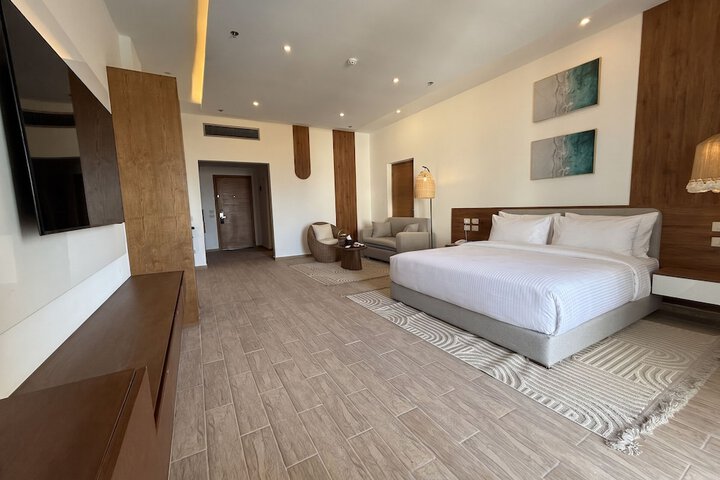 Room 46 of 146