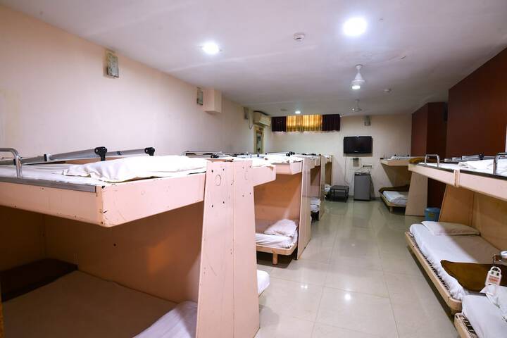 Room 16 of 56