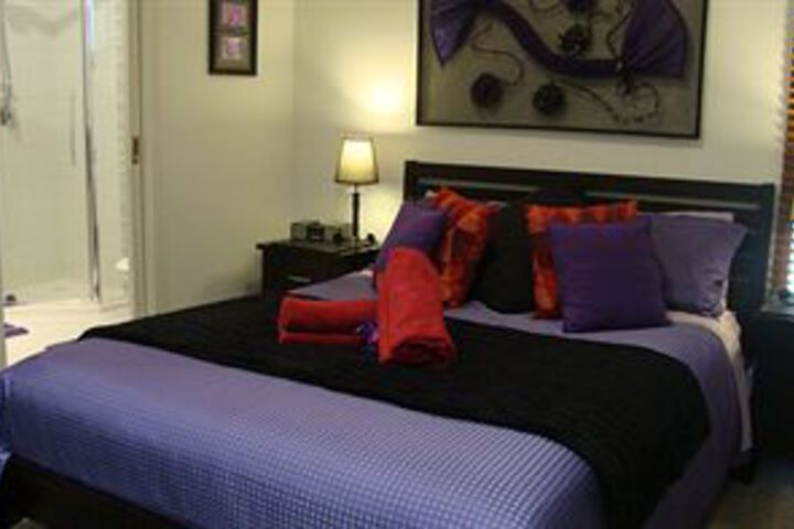 Room 7 of 27