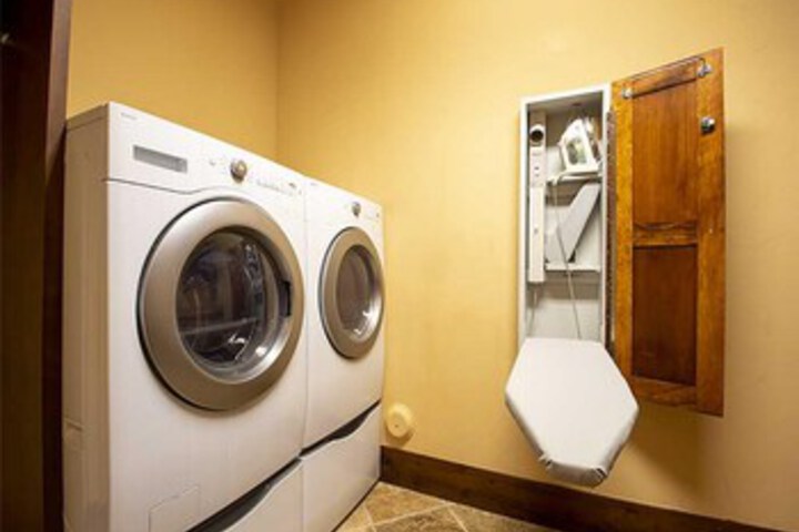 Laundry 56 of 132