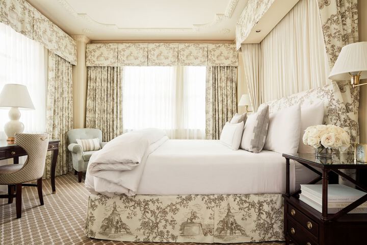 Room 10 of 50