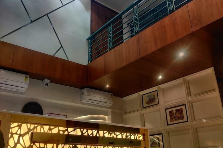 Hotel Interior 5 of 95
