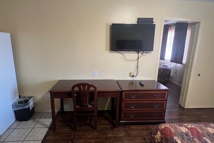 Standard Double Room (5 of 17)