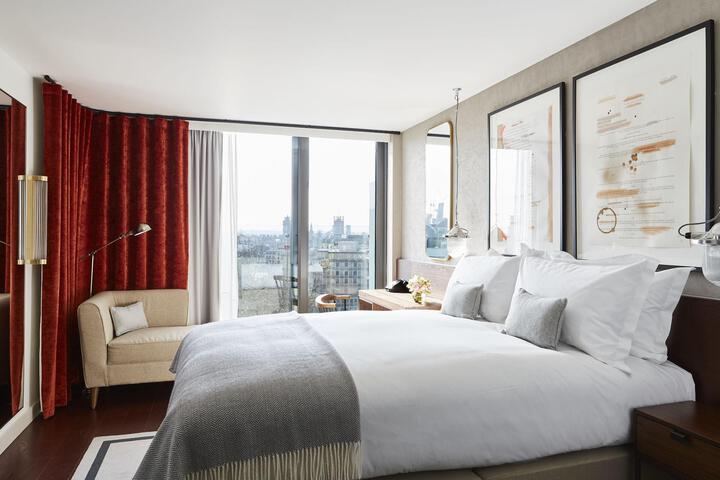 Room 21 of 61
