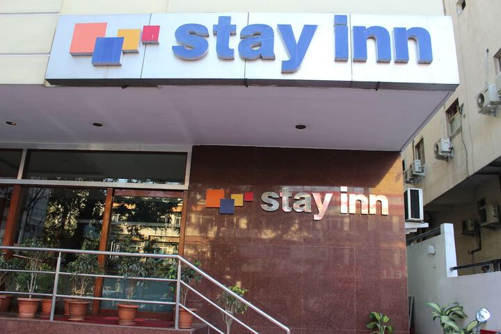 Hotel Entry