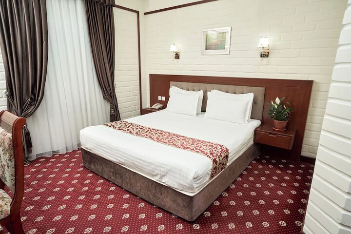 Room 41 of 88