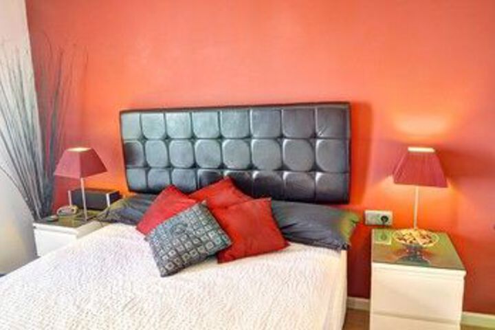 Room 16 of 33