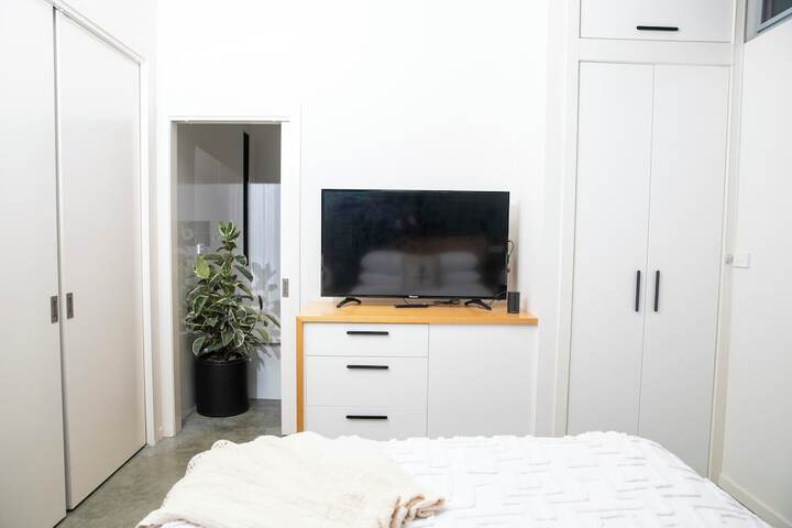 Room 9 of 51