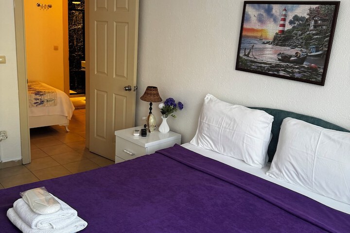 Room 14 of 44