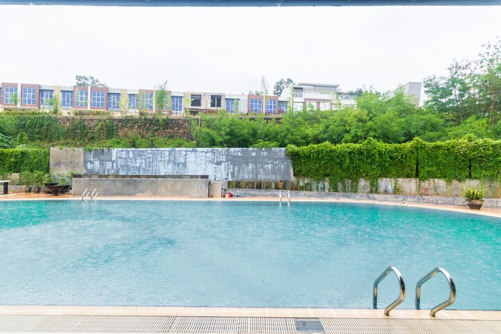 Pool 26 of 50